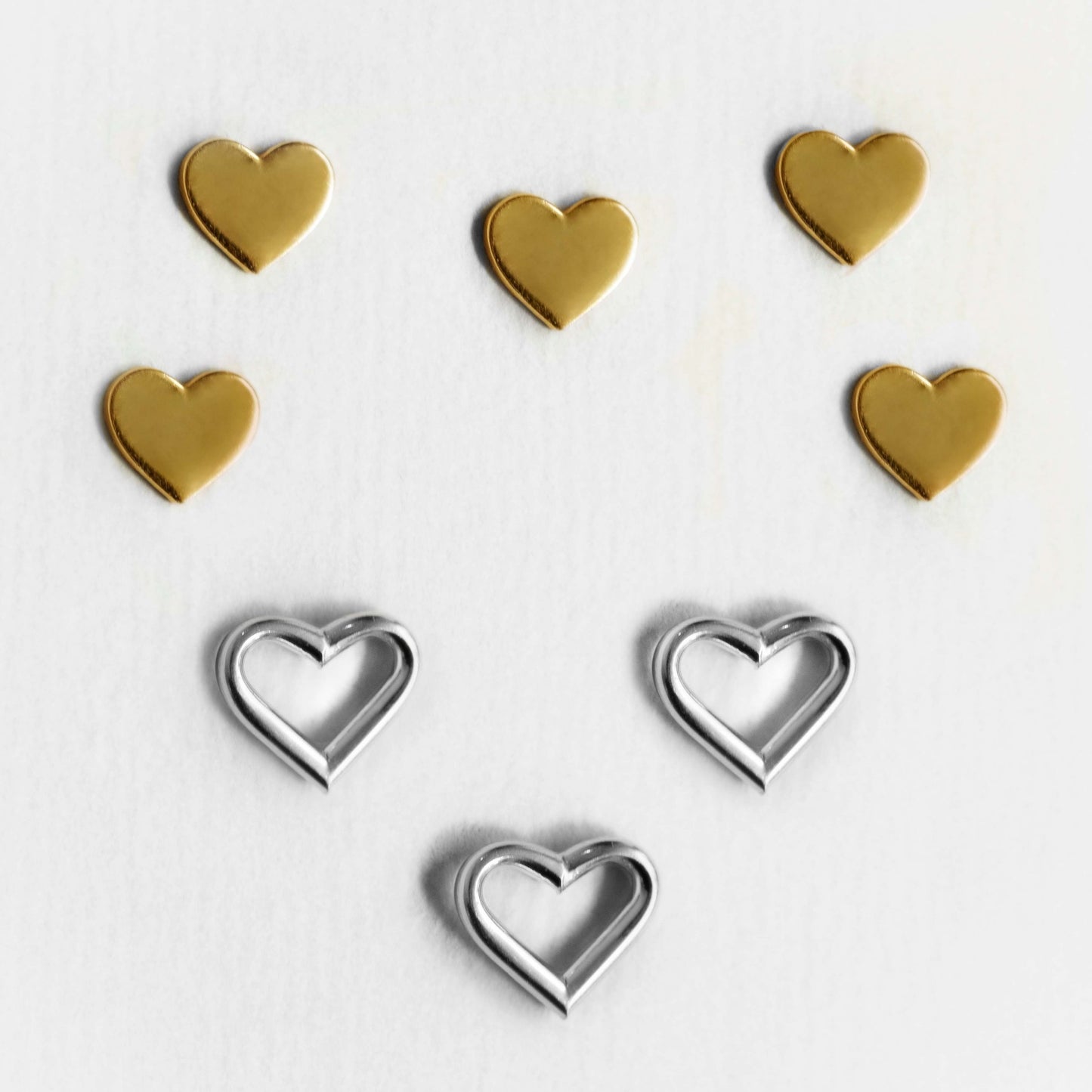 Pendientes botón corazón en Plata de Sincerely