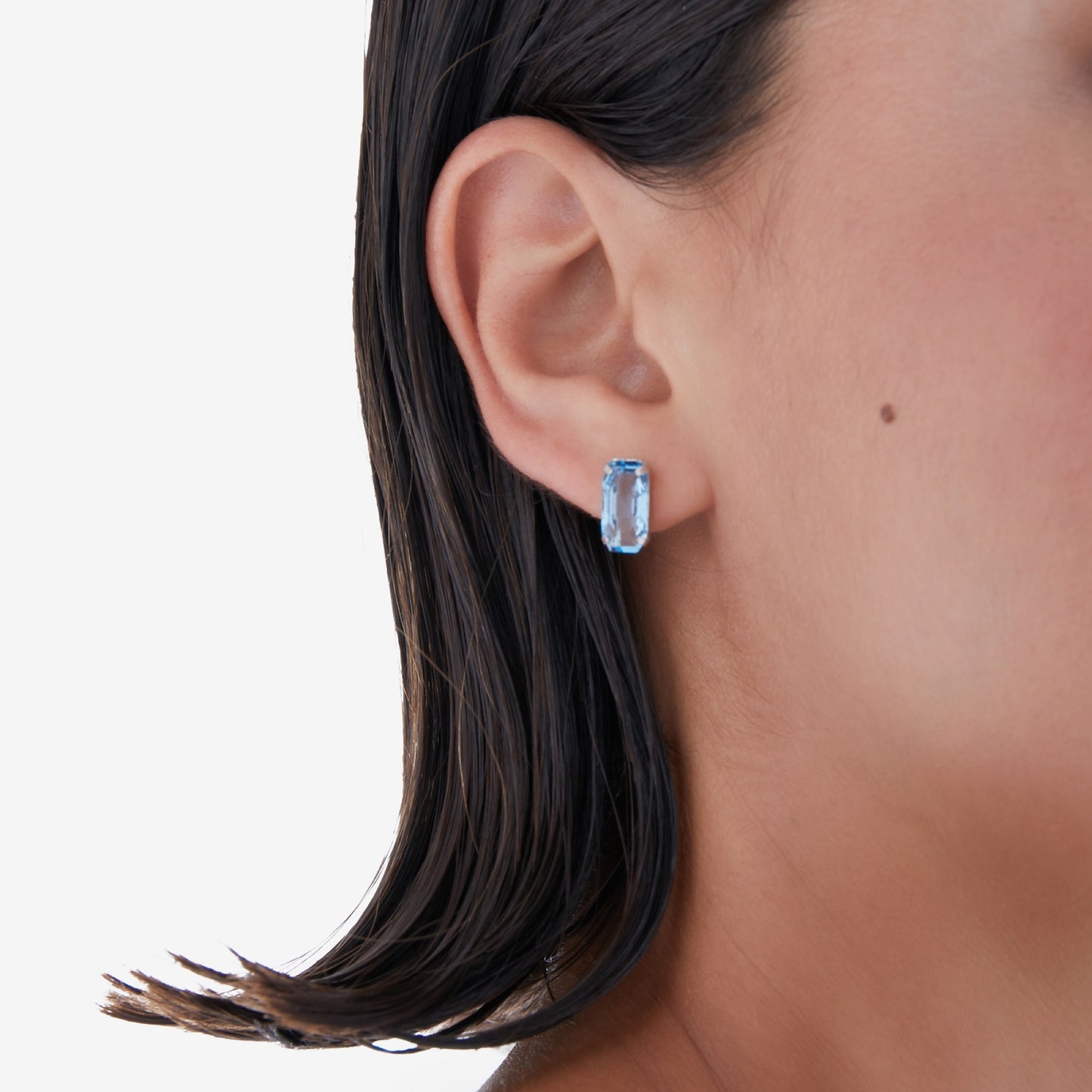 Pendientes botón rectángulo cristal azul en Plata baño rodio de Inspire