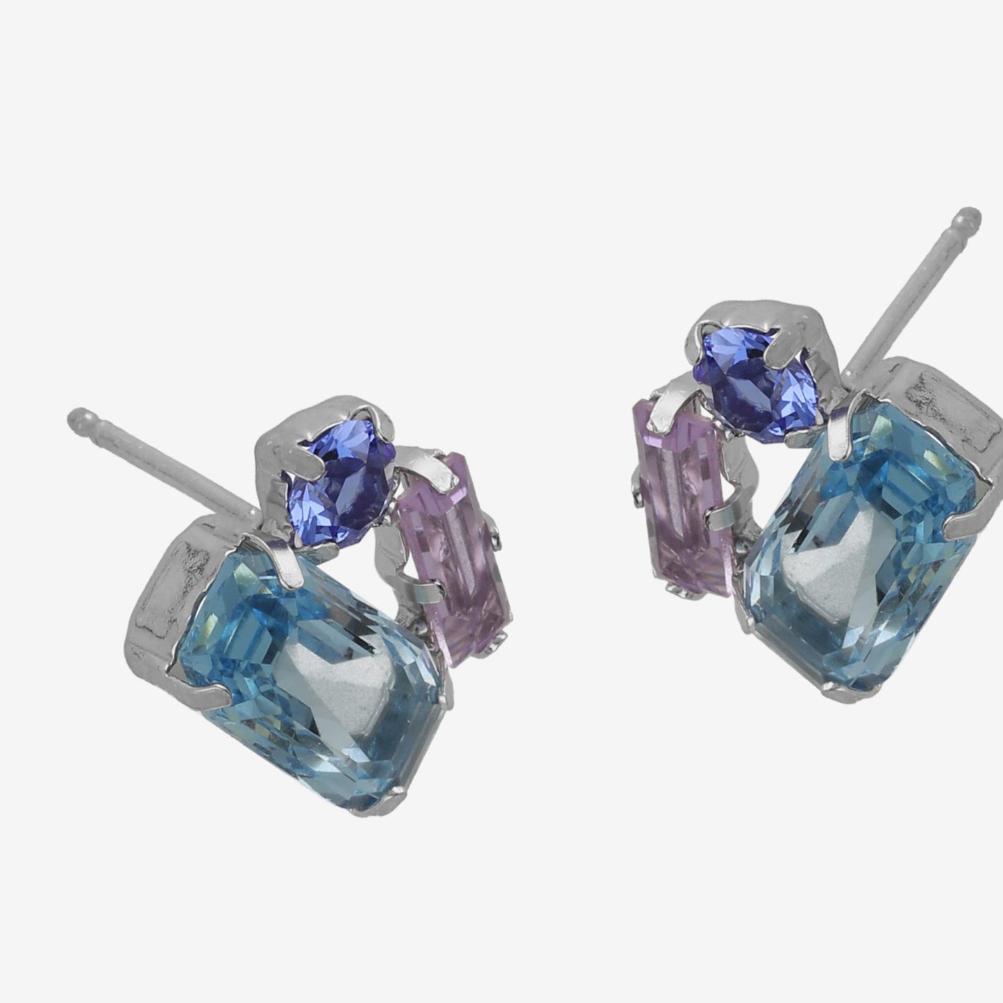 Pendientes botón rectángulo cristal azul en Plata baño rodio de Inspire