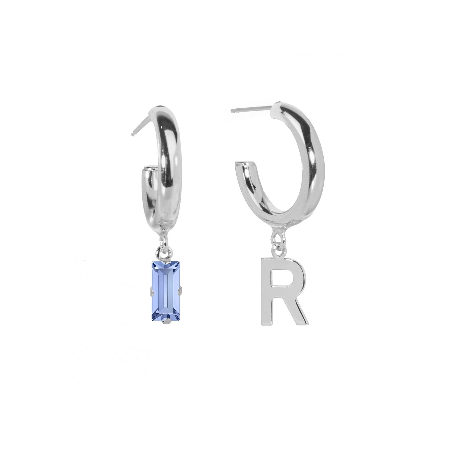 Pendientes personalizados letra azul en Plata baño rodio de Abecé