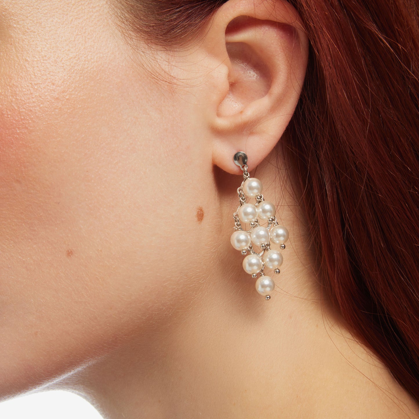 Long rhombus earrings with pearl in silver from Aurore