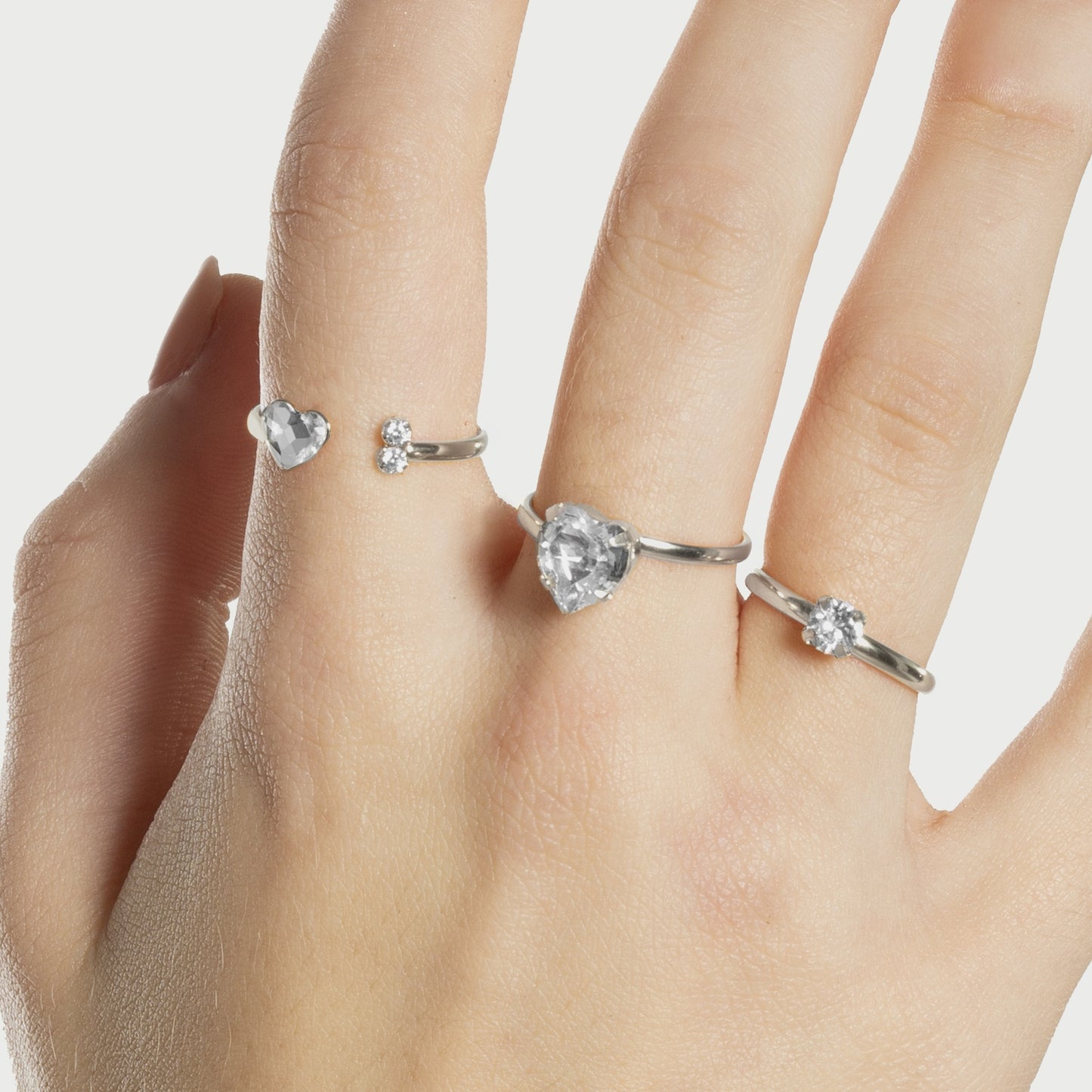 Adjustable solitaire ring with crystal in rhodium plated silver from Clarity