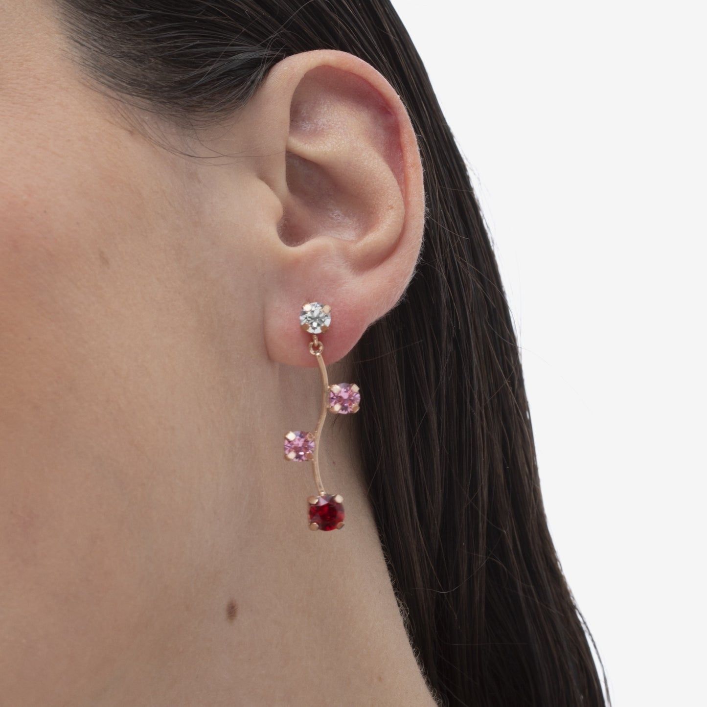 Pendientes largos cristal rojo en Plata baño Oro Rosa de Aura