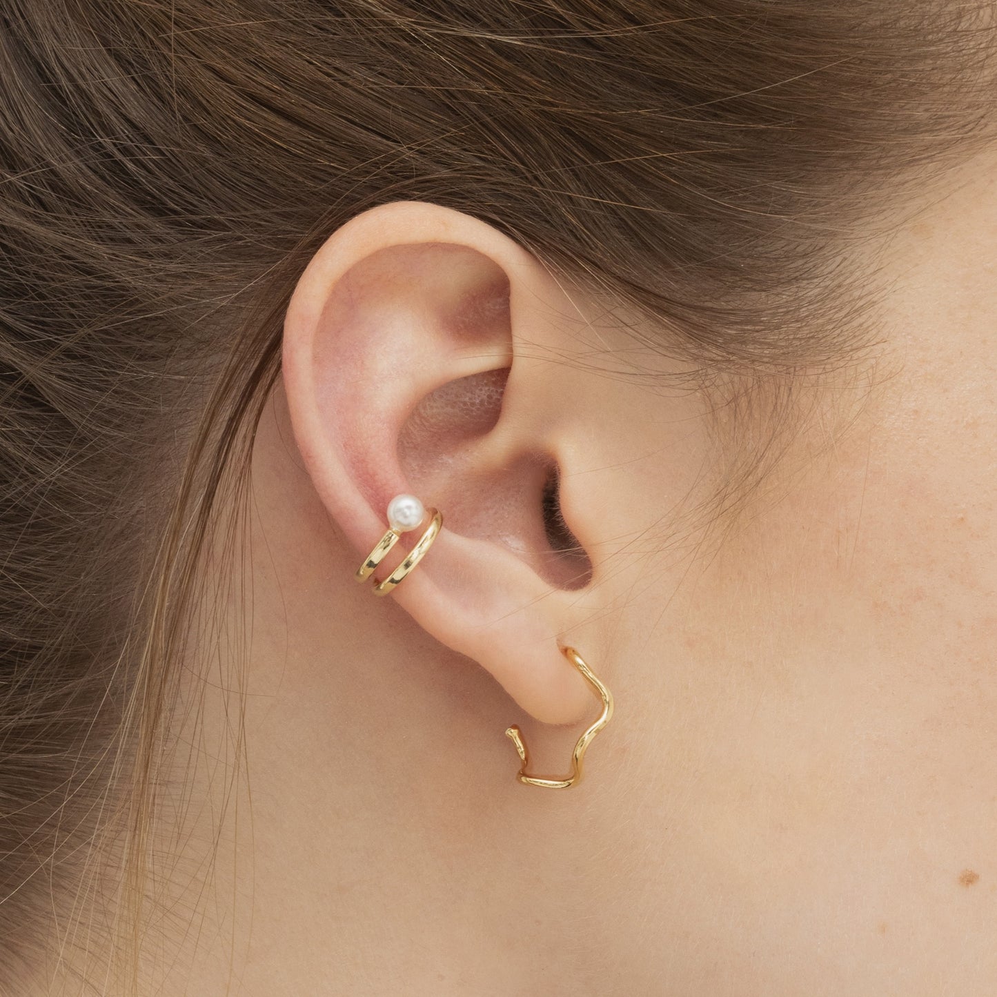 Sterling Silver Ear cuff pearl from Amalia